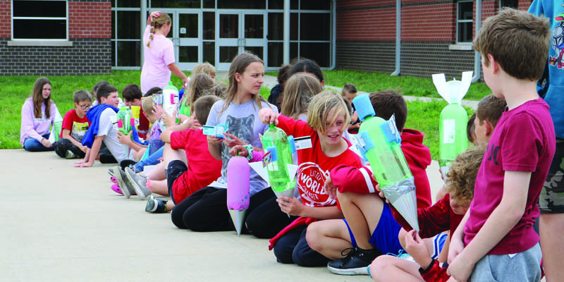 Grandview fifth graders with rockets