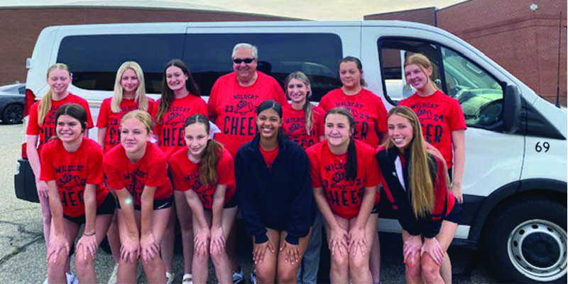 EHS cheer squad on their way to camp