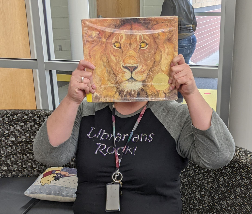 #LibraryShelfie "Librarians Rock!"